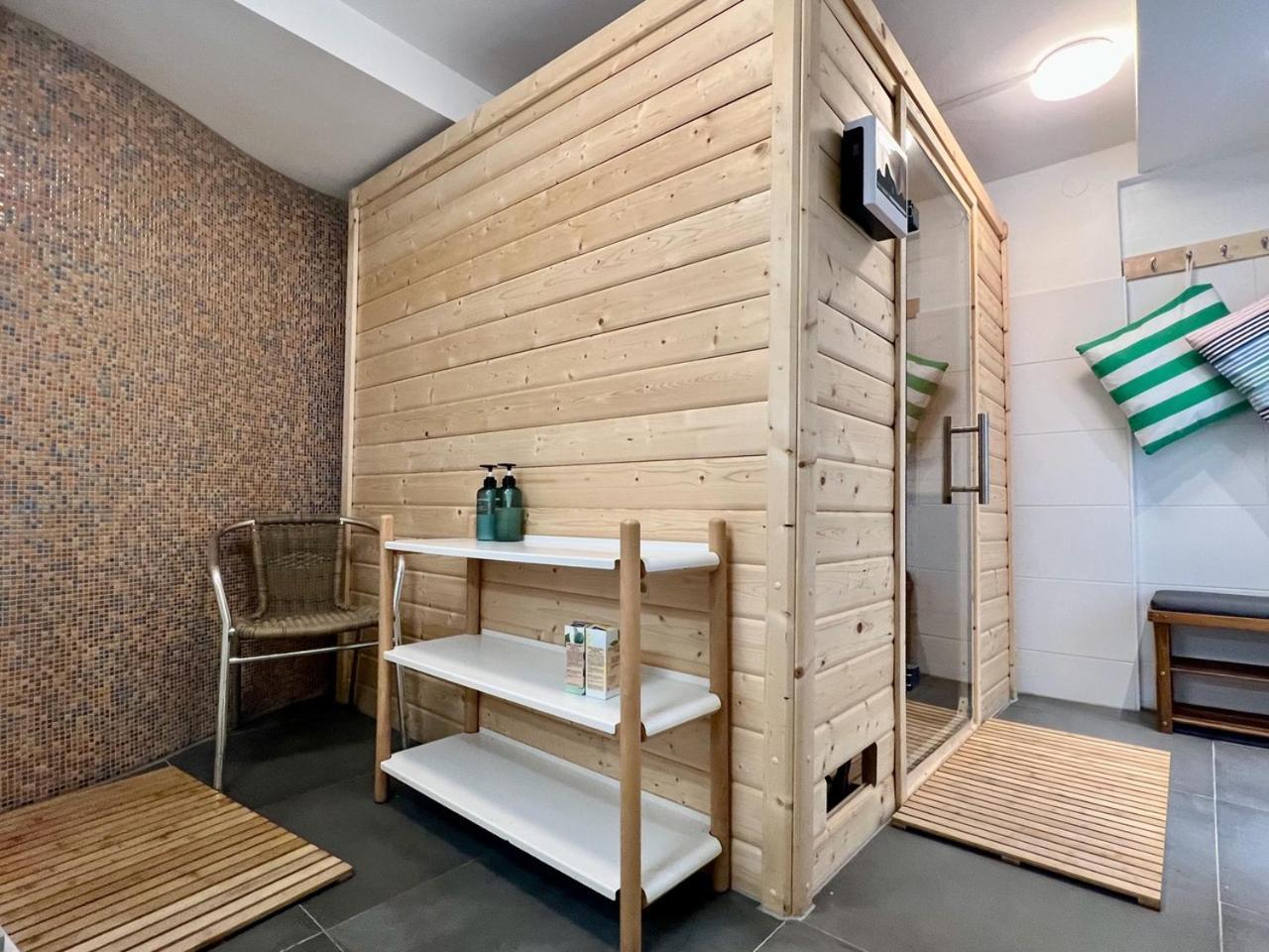 Altstadt Apartments Melk Mit Sauna Bagian luar foto
